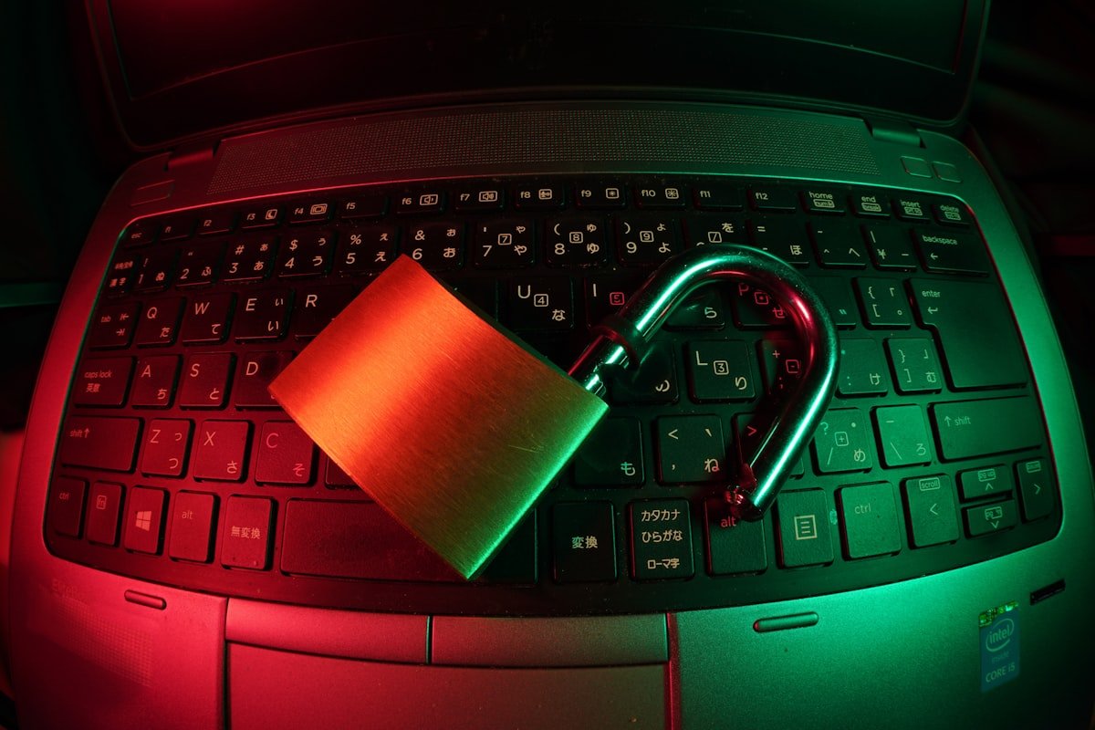 what is a vpn secure connection on laptop